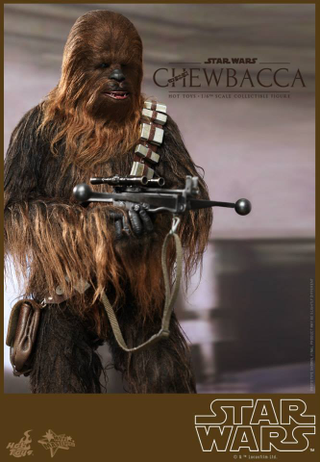 Illustration for article titled Han & Chewie Figures Look Real Enough To Pull The Ears Off A Gundark